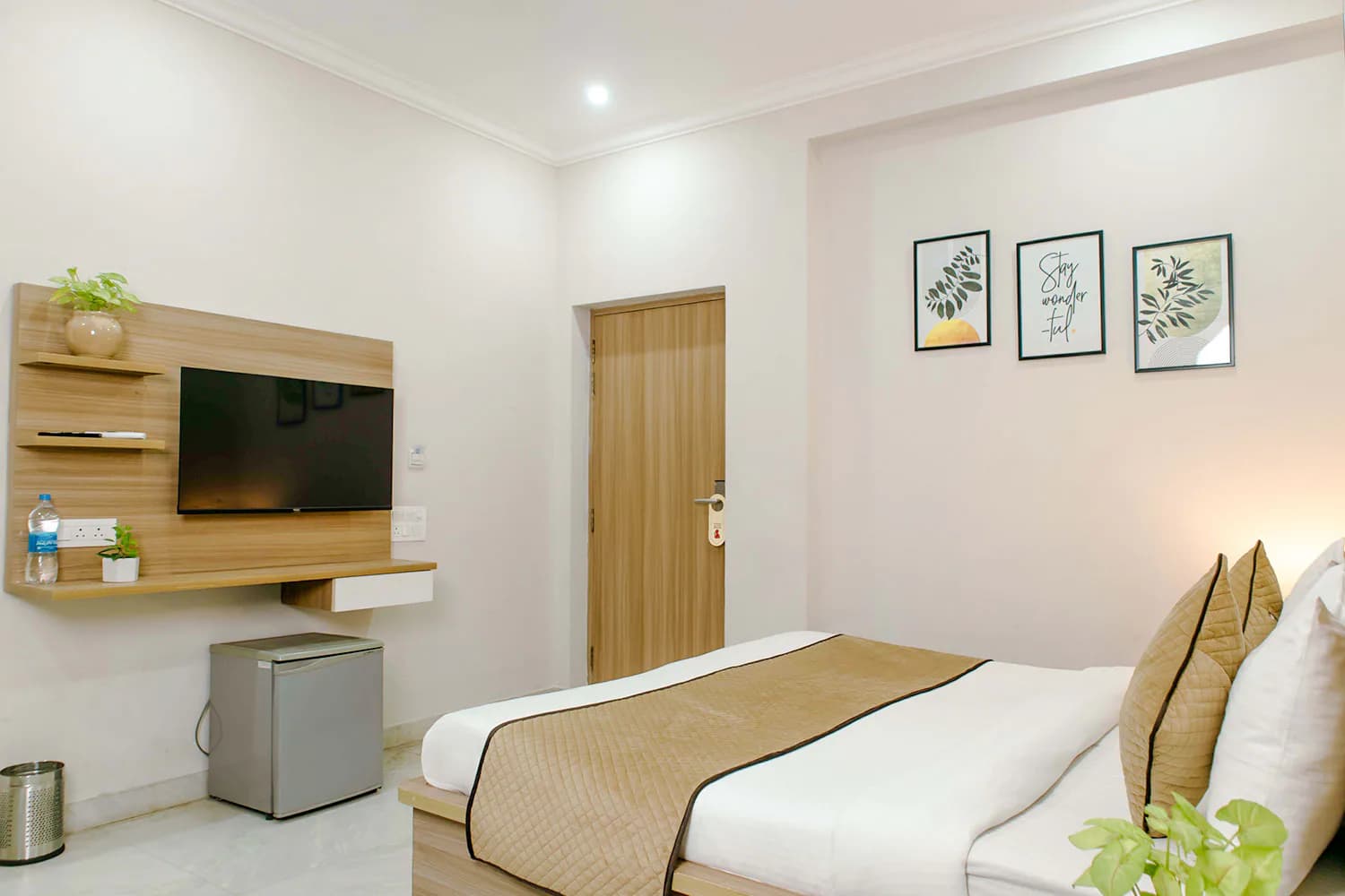 Deluxe Room With All Meals